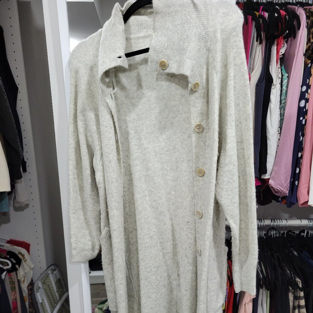 Group by Babton Hoodie cardigan Aritzia xxs